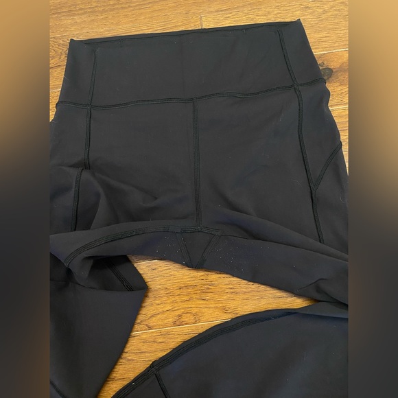 Lululemon leggings - Picture 3 of 6
